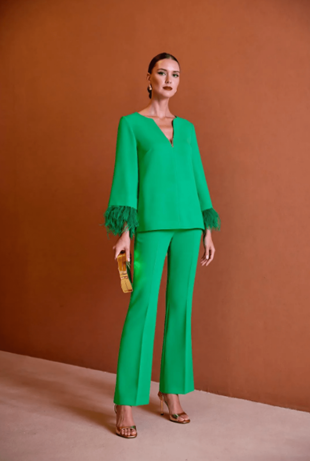 Conjunto Elegante de Dos Piezas Carla Ruiz